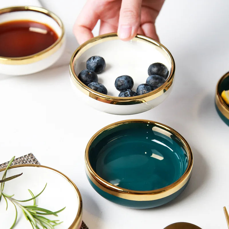 Luxury Ceramic Dinnerware Set Modern Plates, Bowls, Cups & Saucers with Gold Rim