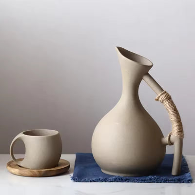 1300ml Ceramic Water Pitcher – Large Capacity Hot & Cold Drink Jug